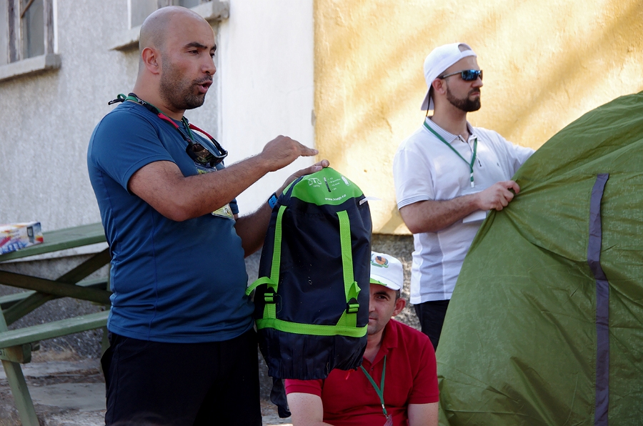 MRBG0070.jpg - 2. G�n | "Kamp�m�z� Kuruyoruz- Kamp Tekniklerini ��reniyoruz" | Derey�r�k K�y�, Osmaneli