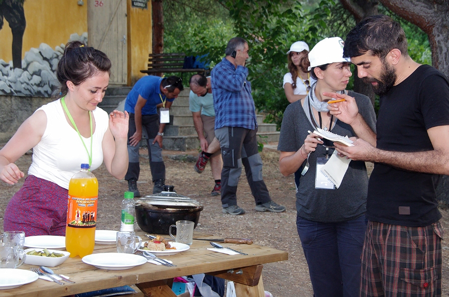 MRBG0961.jpg - 3. G�n | "Do�ada yemek yar��mas�" | Derey�r�k K�y�, Osmaneli