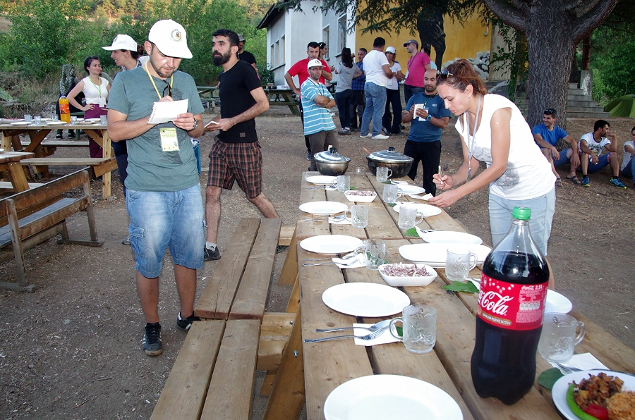 MRBG0978.jpg - 3. G�n | "Do�ada yemek yar��mas�" | Derey�r�k K�y�, Osmaneli