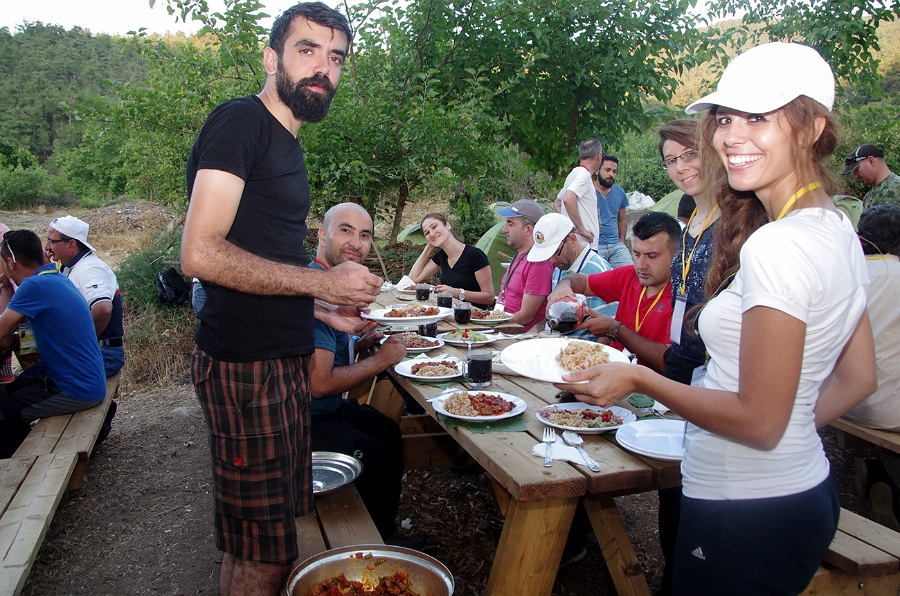 MRBG0989.jpg - 3. G�n | "Do�ada yemek yar��mas�" | Derey�r�k K�y�, Osmaneli