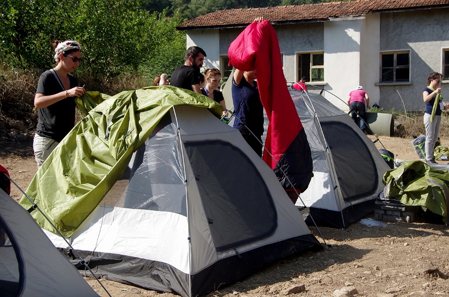 MRBG1339.jpg - 4. G�n | �ad�rlar� Topluyoruz: Kamp�n Toplanmas� ve �evre Temizli�i | Derey�r�k K�y�, Osmaneli