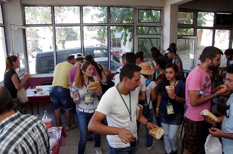 MRBG2334.jpg - 6. g�n  | K�y R�portajlar�:-"Osmaneli K�ylerinde Ya�amak" | Osmaneli