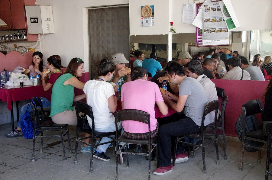 MRBG2344.jpg - 6. g�n  | K�y R�portajlar�:-"Osmaneli K�ylerinde Ya�amak" | Osmaneli