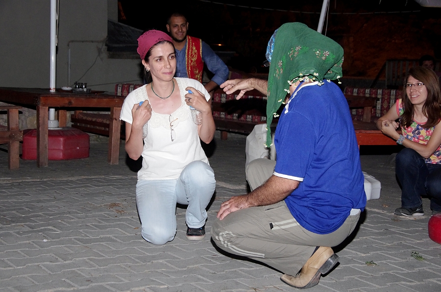 MRBG2552.jpg - 6. g�n  | Drama | Bilecik