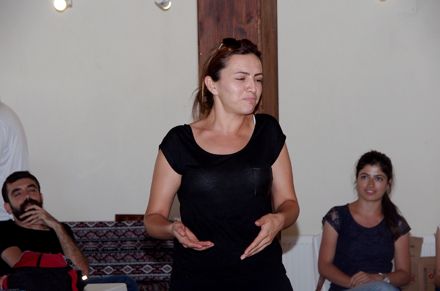 MRBG9456.jpg - 1. G�n | Drama "Tan��ma" | Necla Han�m Kona�� | Osmaneli