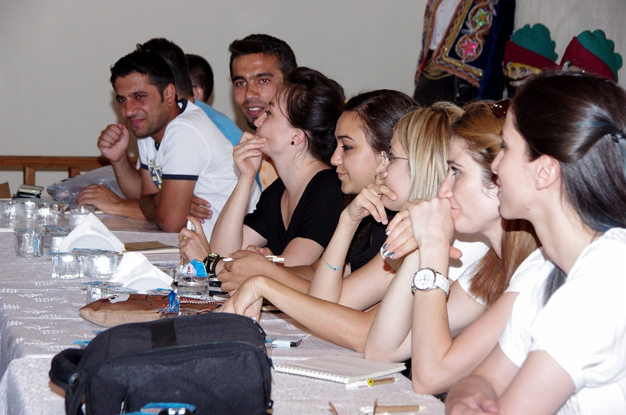 MRBG9470.jpg - 1. G�n | Drama "Tan��ma" | Necla Han�m Kona�� | Osmaneli