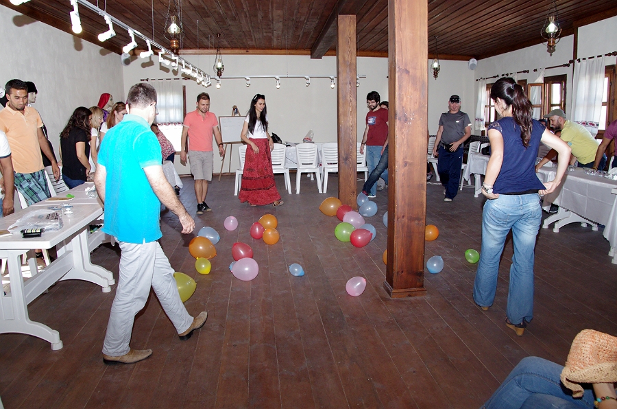 MRBG9542.jpg - 1. G�n | Drama "Tan��ma" | Necla Han�m Kona�� | Osmaneli